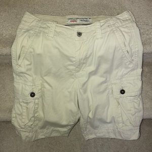 American Eagle cargo shorts